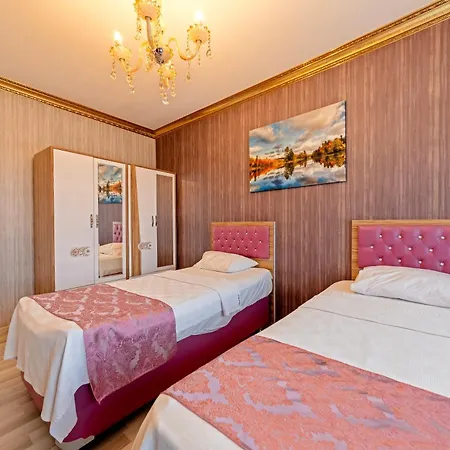 Aparthotel Royal Babil *