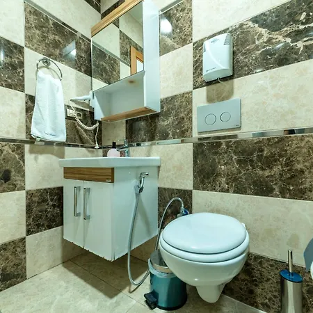 Royal Babil Aparthotel *
