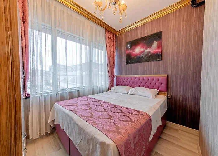 Aparthotel Royal Babil *