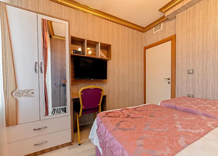 Aparthotel Royal Babil