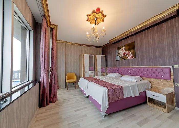 Aparthotel Royal Babil *