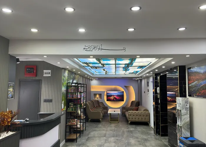 Aparthotel Royal Babil *